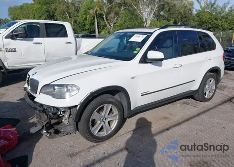 2012 BMW X5 xDrive35I/xDrive35I Premium/xDrive35I Sport Activity z USA, uszkodzony, nr VIN 5UXZV4C53CL990330